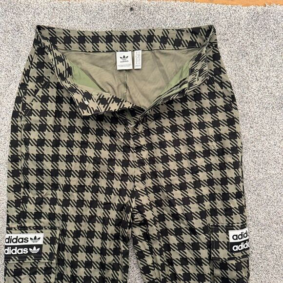 Adidas RYV Cargo Pants Womens Size Small Houndstooth Gorpcore Streetwear Utility - Picture 2 of 16